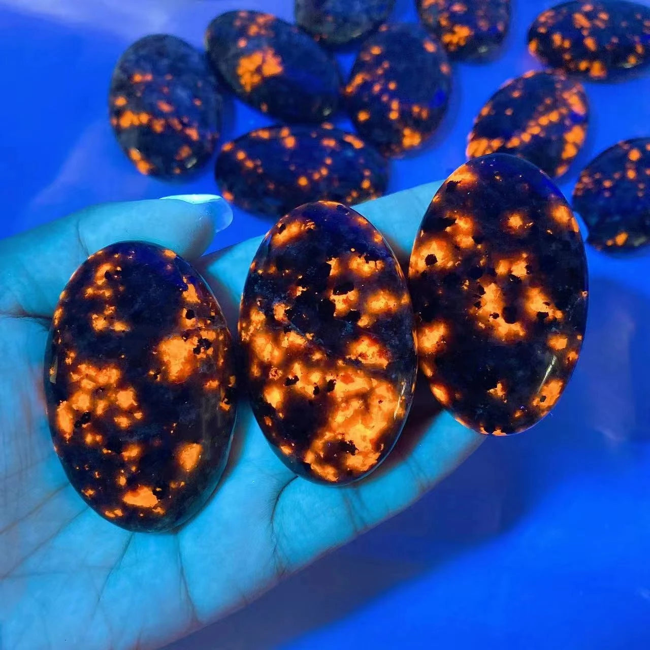 Yooperlite Palm Stone