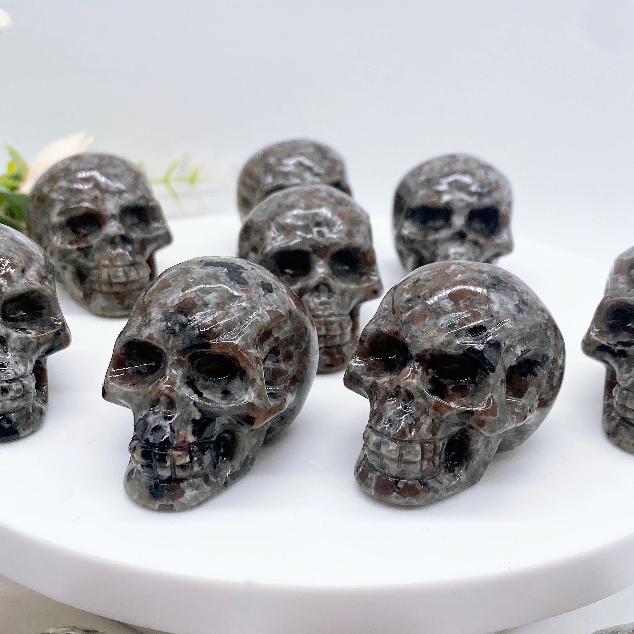 Yooperlite Skull Crystal Statue